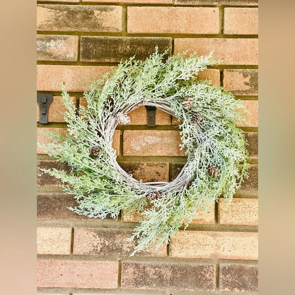 *Woodland Cedar Wreath, 16”